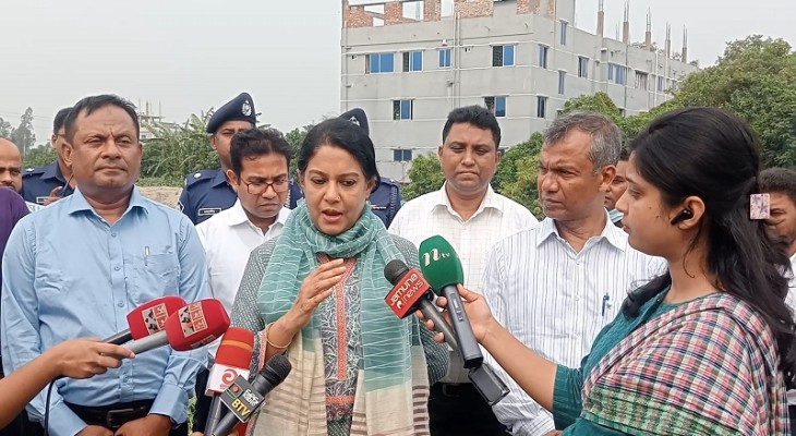 প্রকল্পে এত টাকা কেন লাগবে, সেটাই দেখার জন্য এসেছি: উপদেষ্টা রিজওয়ানা